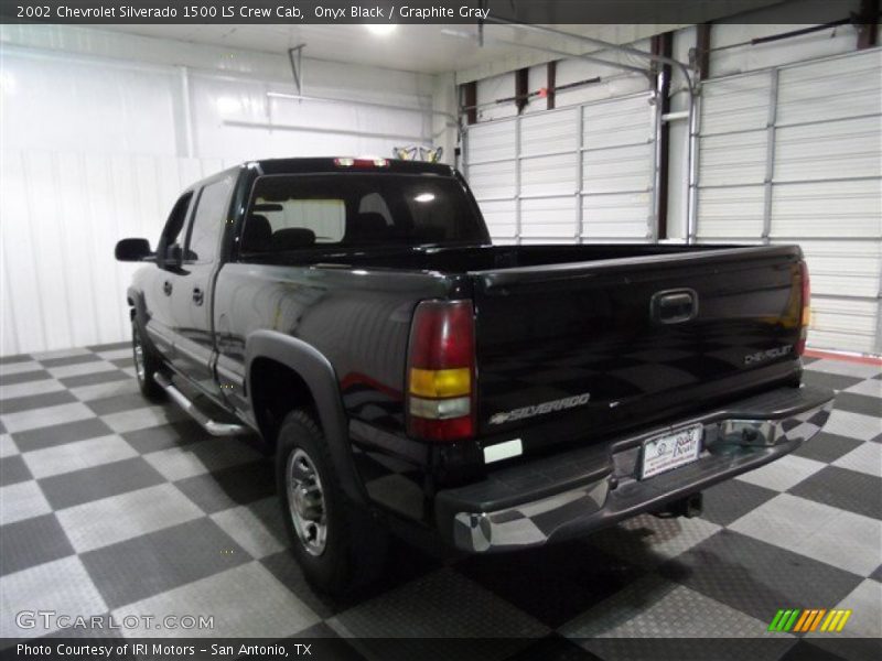 Onyx Black / Graphite Gray 2002 Chevrolet Silverado 1500 LS Crew Cab