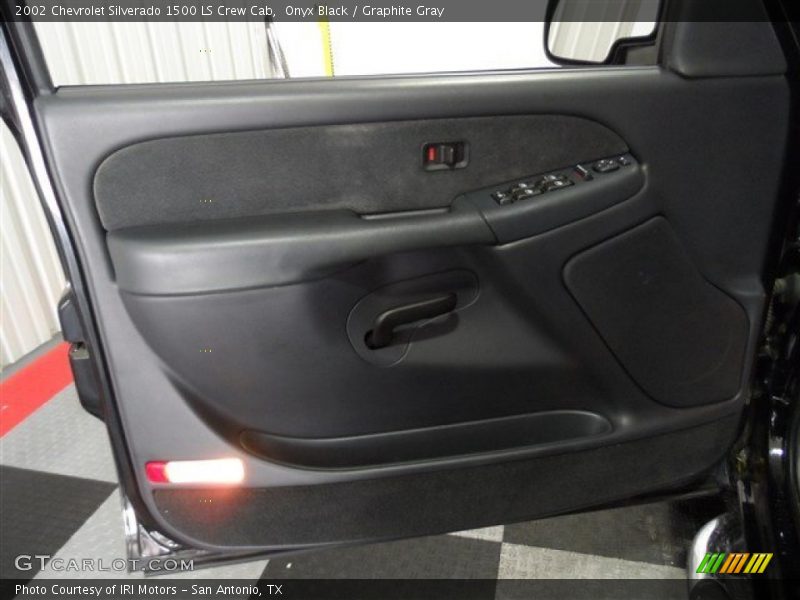 Onyx Black / Graphite Gray 2002 Chevrolet Silverado 1500 LS Crew Cab