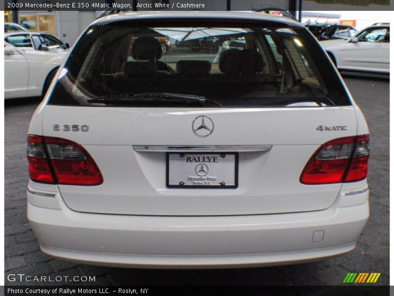 Arctic White / Cashmere 2009 Mercedes-Benz E 350 4Matic Wagon