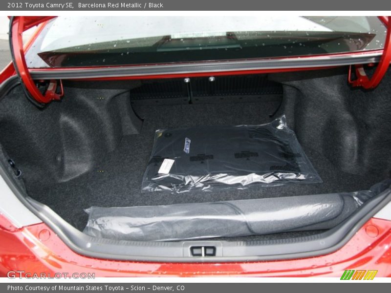 Barcelona Red Metallic / Black 2012 Toyota Camry SE