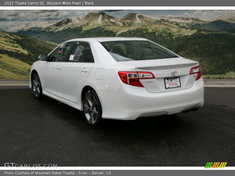 Blizzard White Pearl / Black 2012 Toyota Camry SE