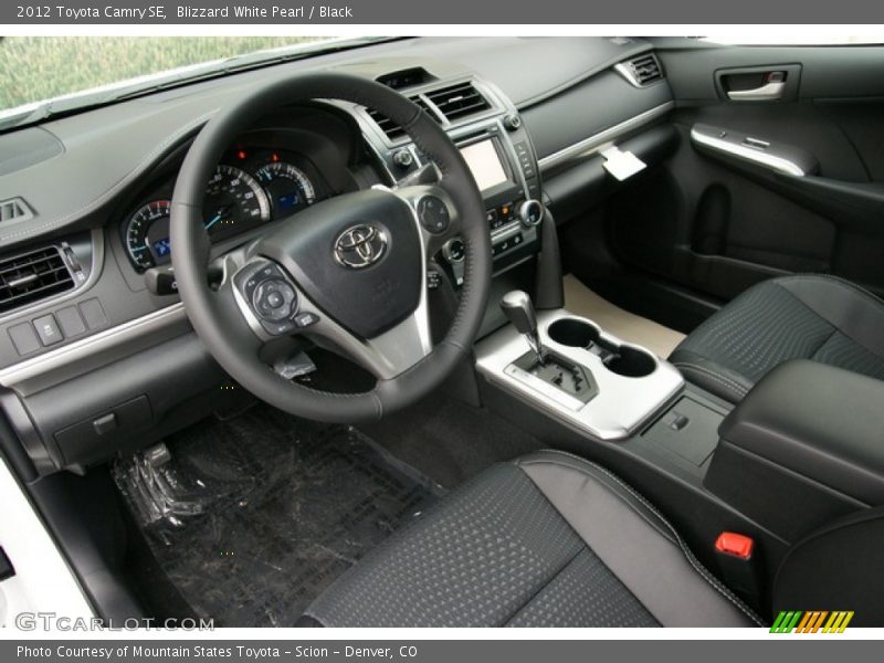 Blizzard White Pearl / Black 2012 Toyota Camry SE