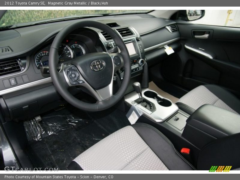 Magnetic Gray Metallic / Black/Ash 2012 Toyota Camry SE