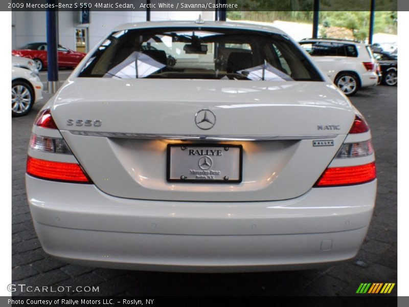 Arctic White / Savanna/Cashmere 2009 Mercedes-Benz S 550 4Matic Sedan