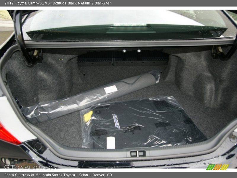 Attitude Black Metallic / Black/Ash 2012 Toyota Camry SE V6