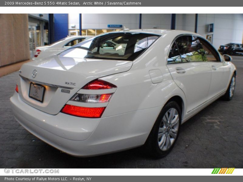 Arctic White / Savanna/Cashmere 2009 Mercedes-Benz S 550 4Matic Sedan