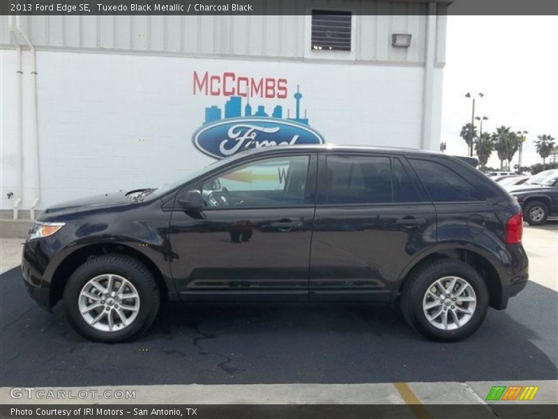 Tuxedo Black Metallic / Charcoal Black 2013 Ford Edge SE