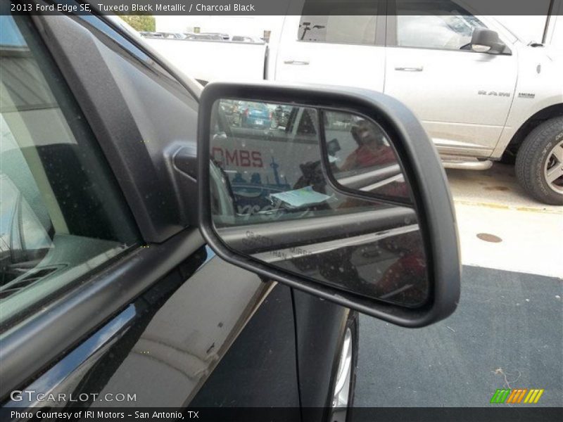 Tuxedo Black Metallic / Charcoal Black 2013 Ford Edge SE