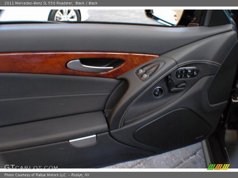 Black / Black 2011 Mercedes-Benz SL 550 Roadster