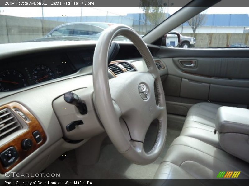 Cassis Red Pearl / Stone 2004 Toyota Avalon XL