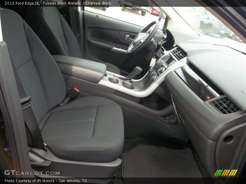 Tuxedo Black Metallic / Charcoal Black 2013 Ford Edge SE