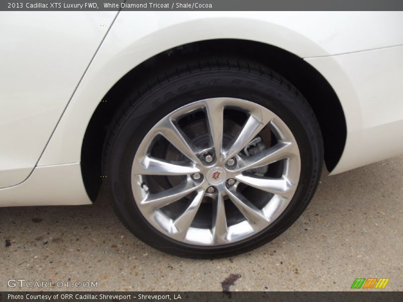 White Diamond Tricoat / Shale/Cocoa 2013 Cadillac XTS Luxury FWD
