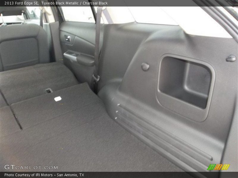 Tuxedo Black Metallic / Charcoal Black 2013 Ford Edge SE