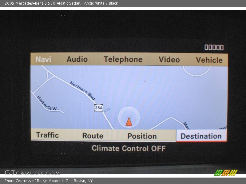 Arctic White / Black 2009 Mercedes-Benz S 550 4Matic Sedan
