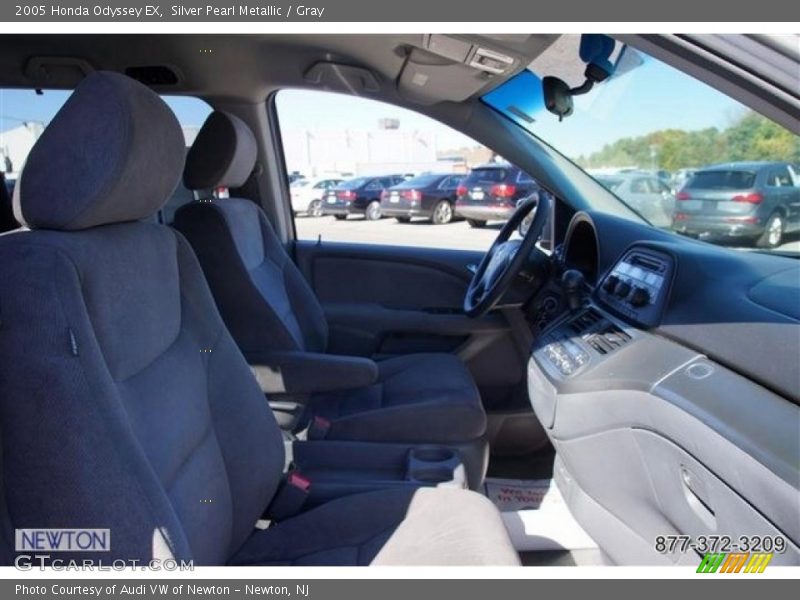 Silver Pearl Metallic / Gray 2005 Honda Odyssey EX