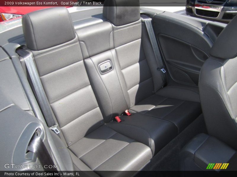 Opal Silver / Titan Black 2009 Volkswagen Eos Komfort