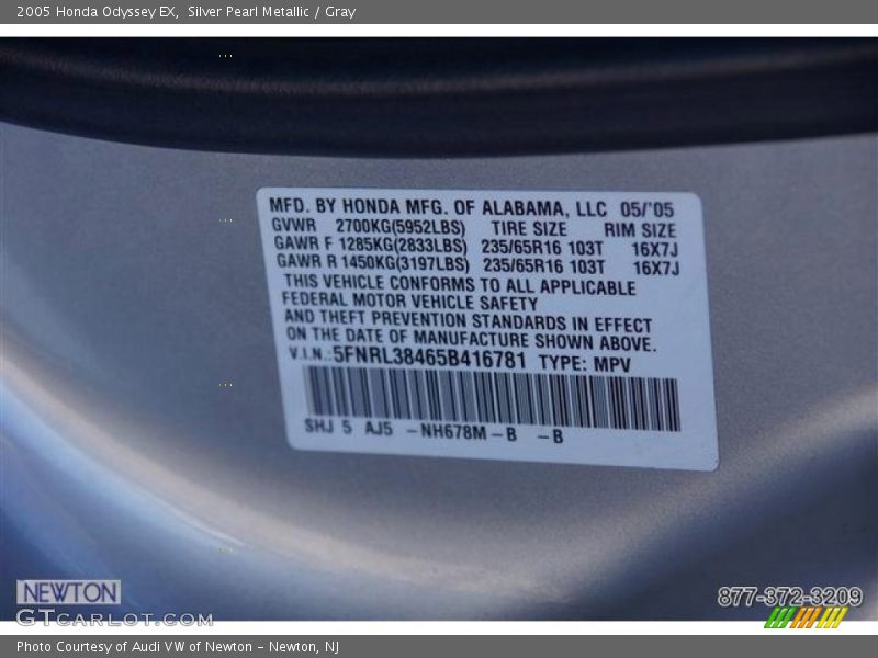 Silver Pearl Metallic / Gray 2005 Honda Odyssey EX