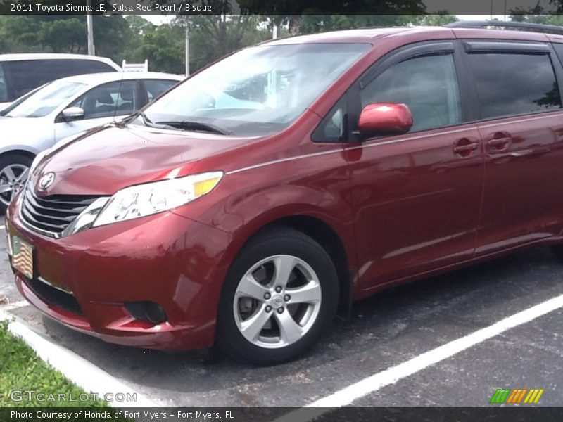 Salsa Red Pearl / Bisque 2011 Toyota Sienna LE