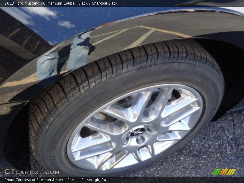Black / Charcoal Black 2013 Ford Mustang V6 Premium Coupe