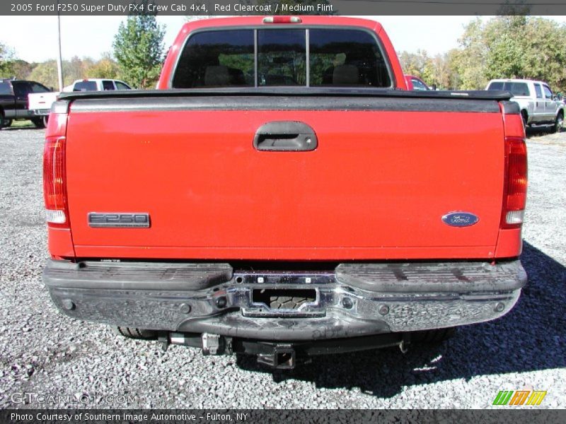 Red Clearcoat / Medium Flint 2005 Ford F250 Super Duty FX4 Crew Cab 4x4