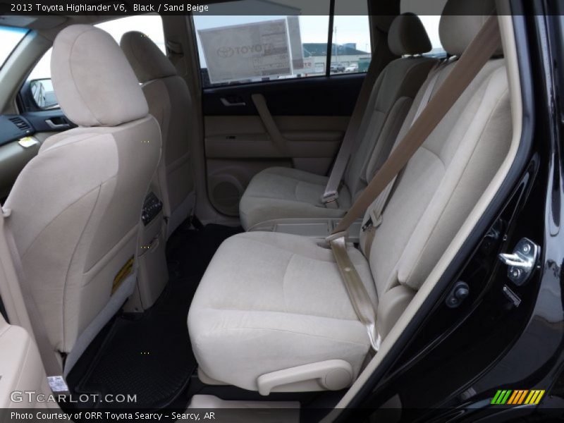 Black / Sand Beige 2013 Toyota Highlander V6
