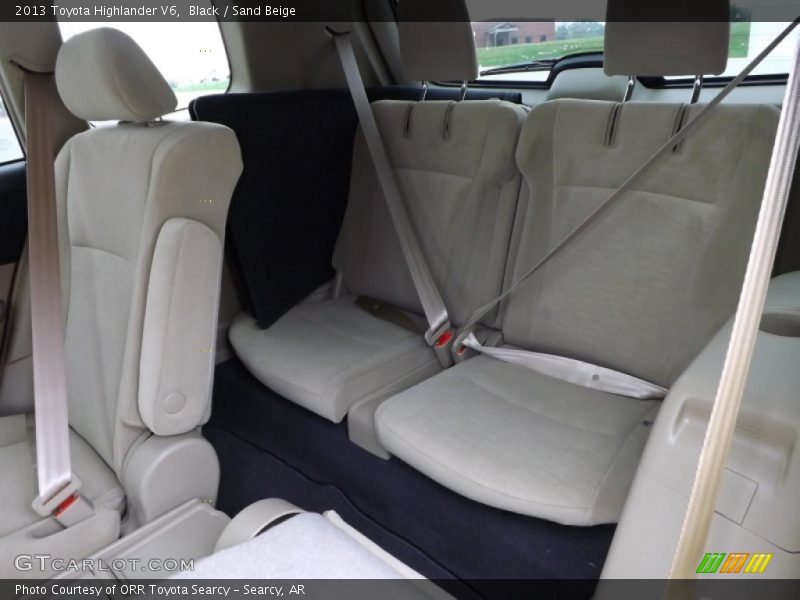 Black / Sand Beige 2013 Toyota Highlander V6