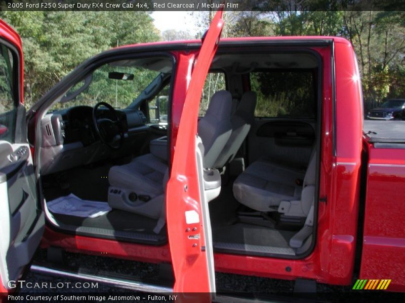 Red Clearcoat / Medium Flint 2005 Ford F250 Super Duty FX4 Crew Cab 4x4