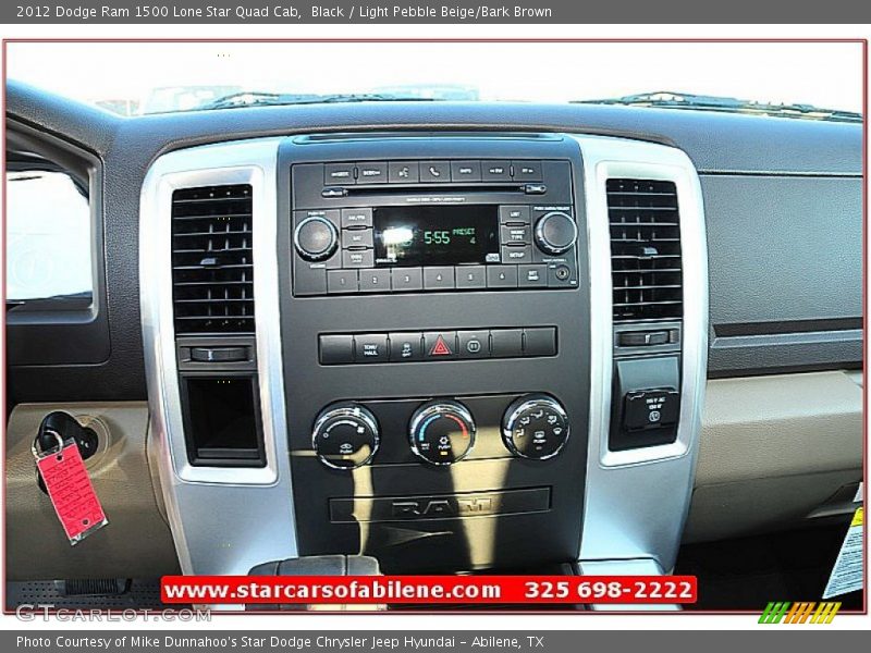 Black / Light Pebble Beige/Bark Brown 2012 Dodge Ram 1500 Lone Star Quad Cab