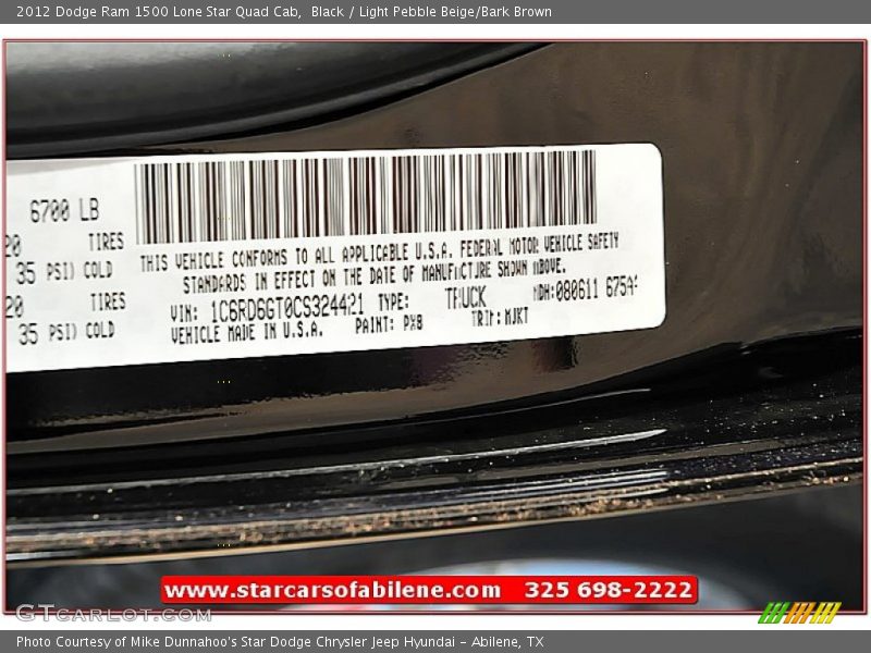 Black / Light Pebble Beige/Bark Brown 2012 Dodge Ram 1500 Lone Star Quad Cab