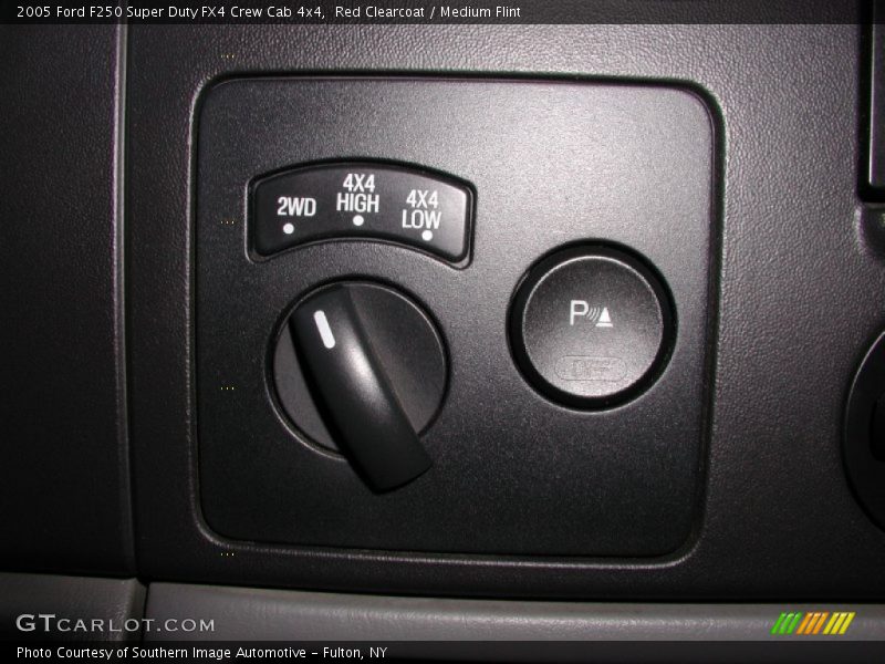 Red Clearcoat / Medium Flint 2005 Ford F250 Super Duty FX4 Crew Cab 4x4