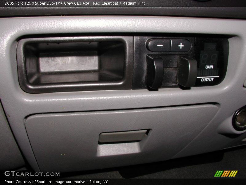 Red Clearcoat / Medium Flint 2005 Ford F250 Super Duty FX4 Crew Cab 4x4