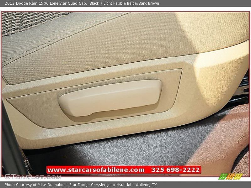 Black / Light Pebble Beige/Bark Brown 2012 Dodge Ram 1500 Lone Star Quad Cab