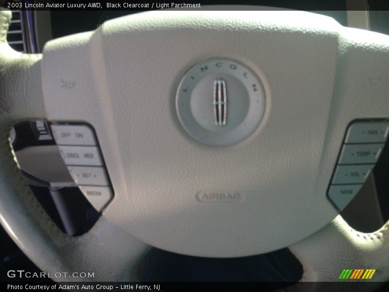 Black Clearcoat / Light Parchment 2003 Lincoln Aviator Luxury AWD
