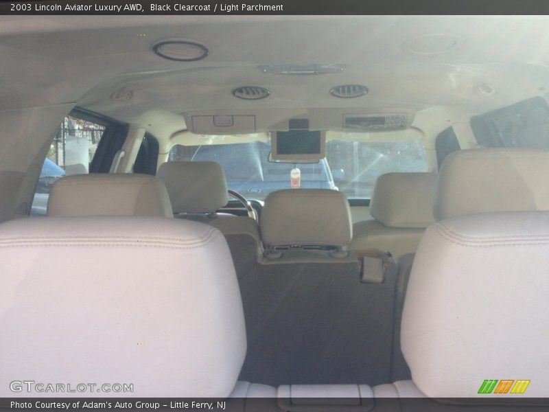 Black Clearcoat / Light Parchment 2003 Lincoln Aviator Luxury AWD