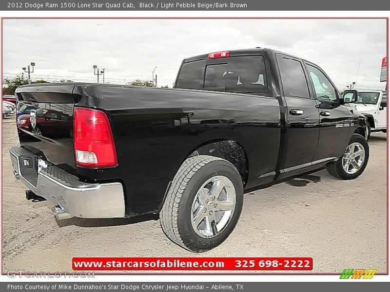 Black / Light Pebble Beige/Bark Brown 2012 Dodge Ram 1500 Lone Star Quad Cab