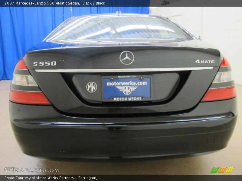 Black / Black 2007 Mercedes-Benz S 550 4Matic Sedan