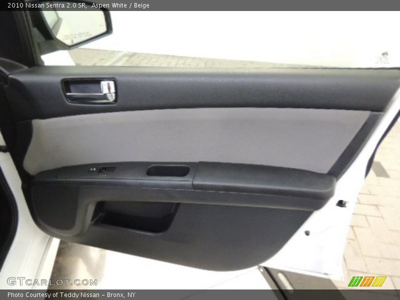 Aspen White / Beige 2010 Nissan Sentra 2.0 SR