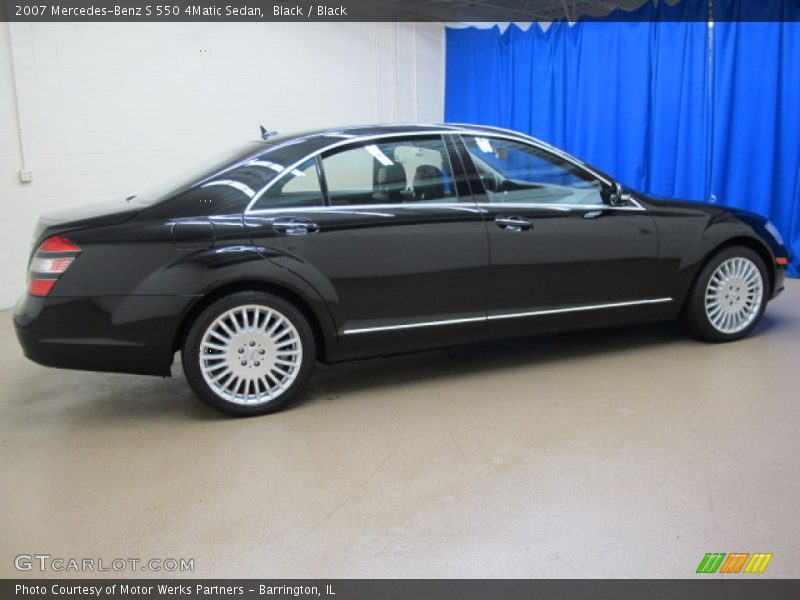 Black / Black 2007 Mercedes-Benz S 550 4Matic Sedan