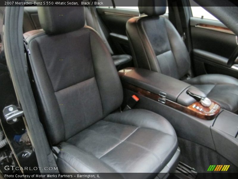 Black / Black 2007 Mercedes-Benz S 550 4Matic Sedan