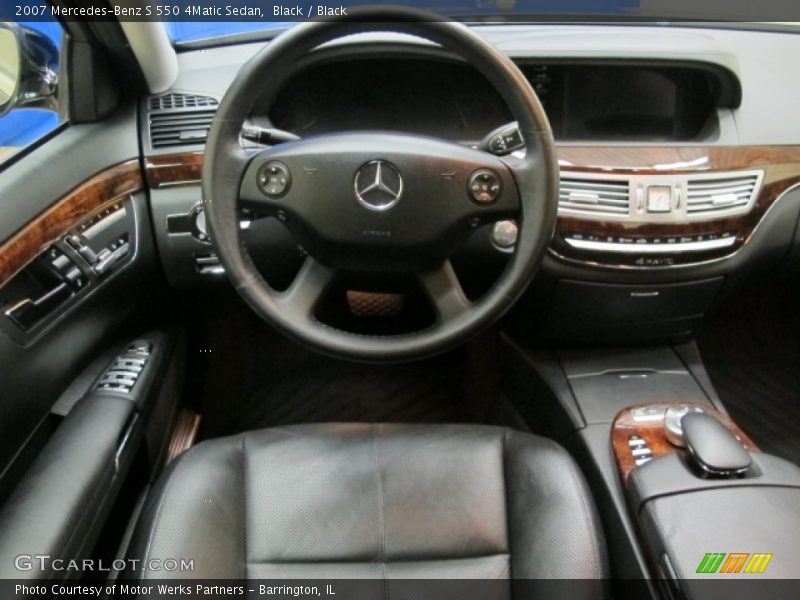 Black / Black 2007 Mercedes-Benz S 550 4Matic Sedan