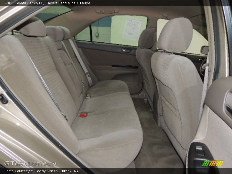 Desert Sand Mica / Taupe 2006 Toyota Camry LE