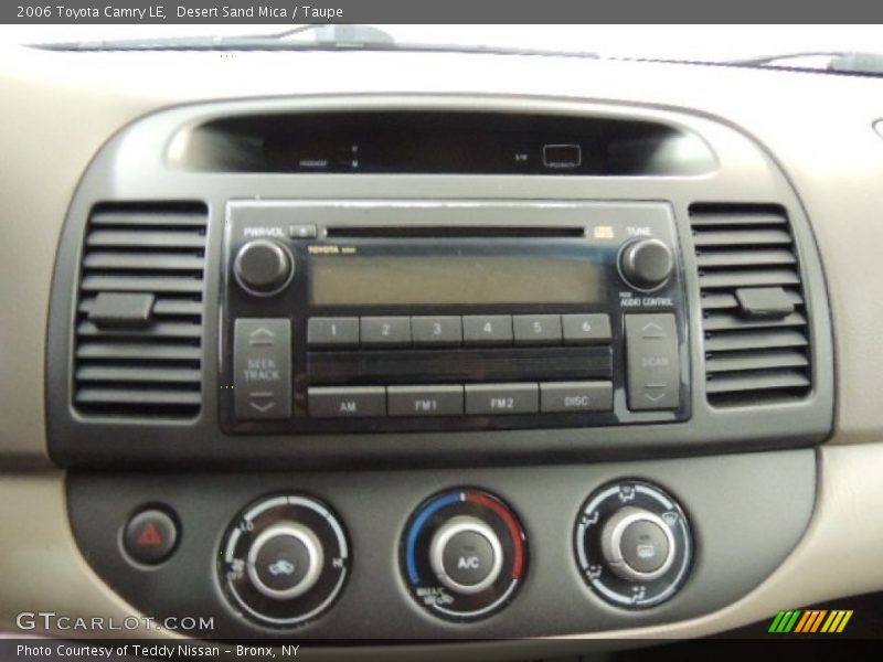 Controls of 2006 Camry LE