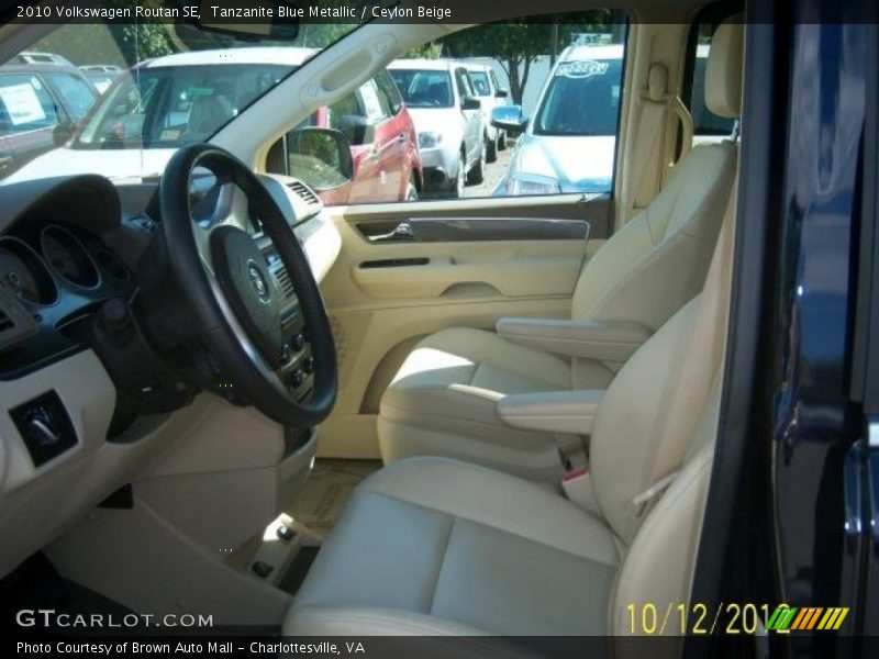 Tanzanite Blue Metallic / Ceylon Beige 2010 Volkswagen Routan SE