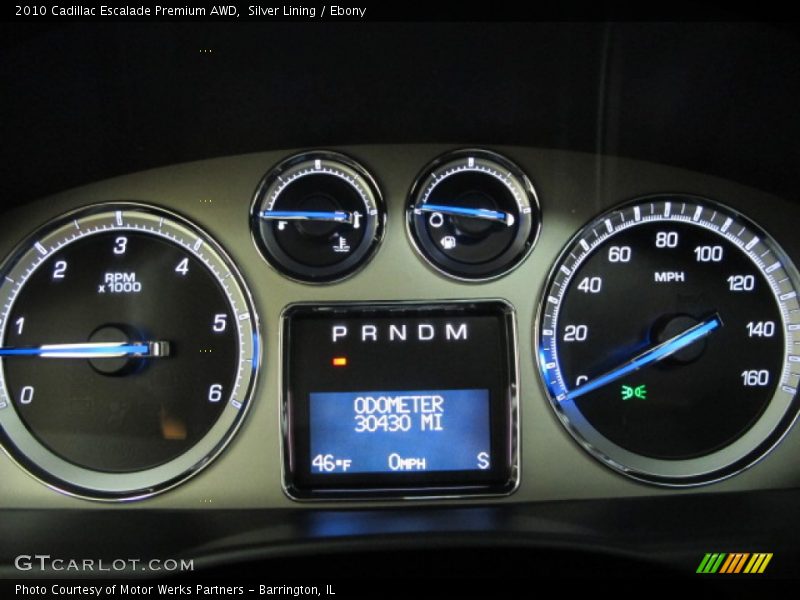 Silver Lining / Ebony 2010 Cadillac Escalade Premium AWD