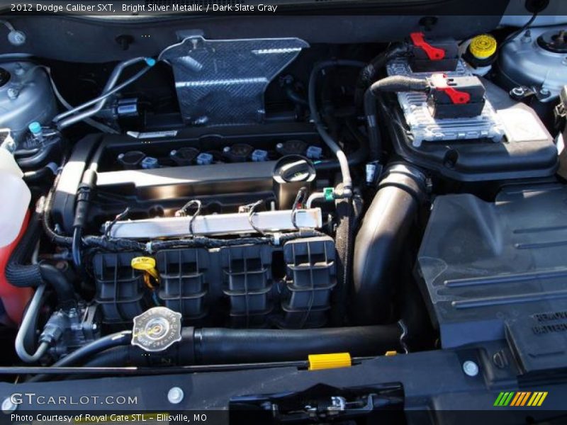 Bright Silver Metallic / Dark Slate Gray 2012 Dodge Caliber SXT