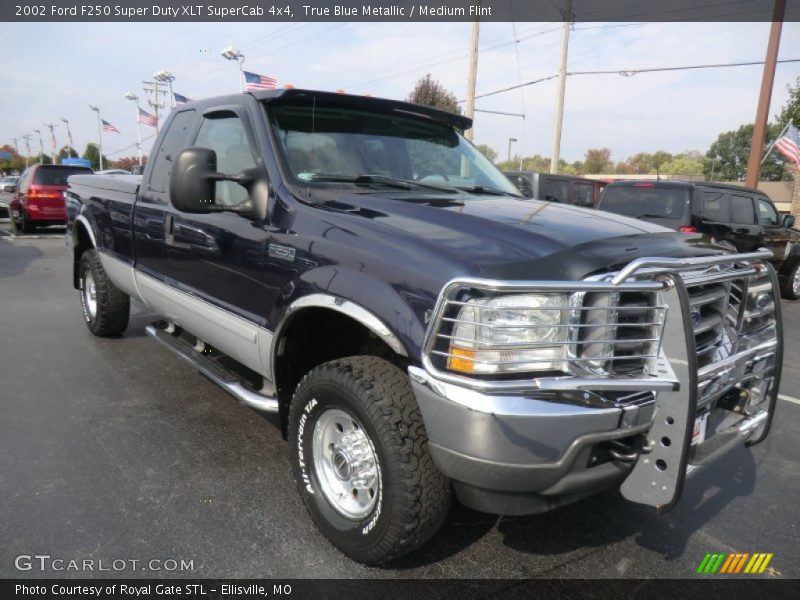 True Blue Metallic / Medium Flint 2002 Ford F250 Super Duty XLT SuperCab 4x4