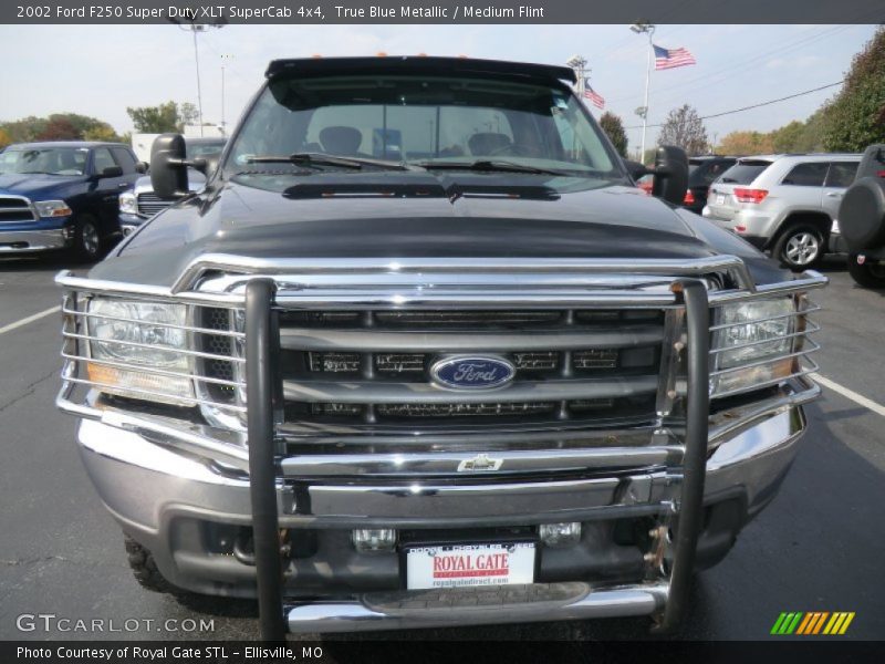 True Blue Metallic / Medium Flint 2002 Ford F250 Super Duty XLT SuperCab 4x4
