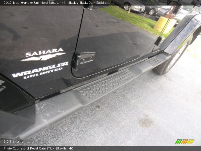 Black / Black/Dark Saddle 2012 Jeep Wrangler Unlimited Sahara 4x4