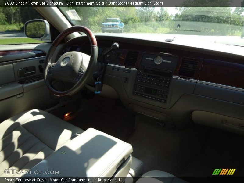 Light Parchment Gold / Dark Stone/Medium Light Stone 2003 Lincoln Town Car Signature