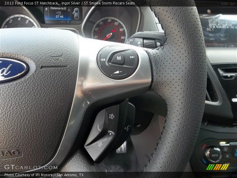 Controls of 2013 Focus ST Hatchback